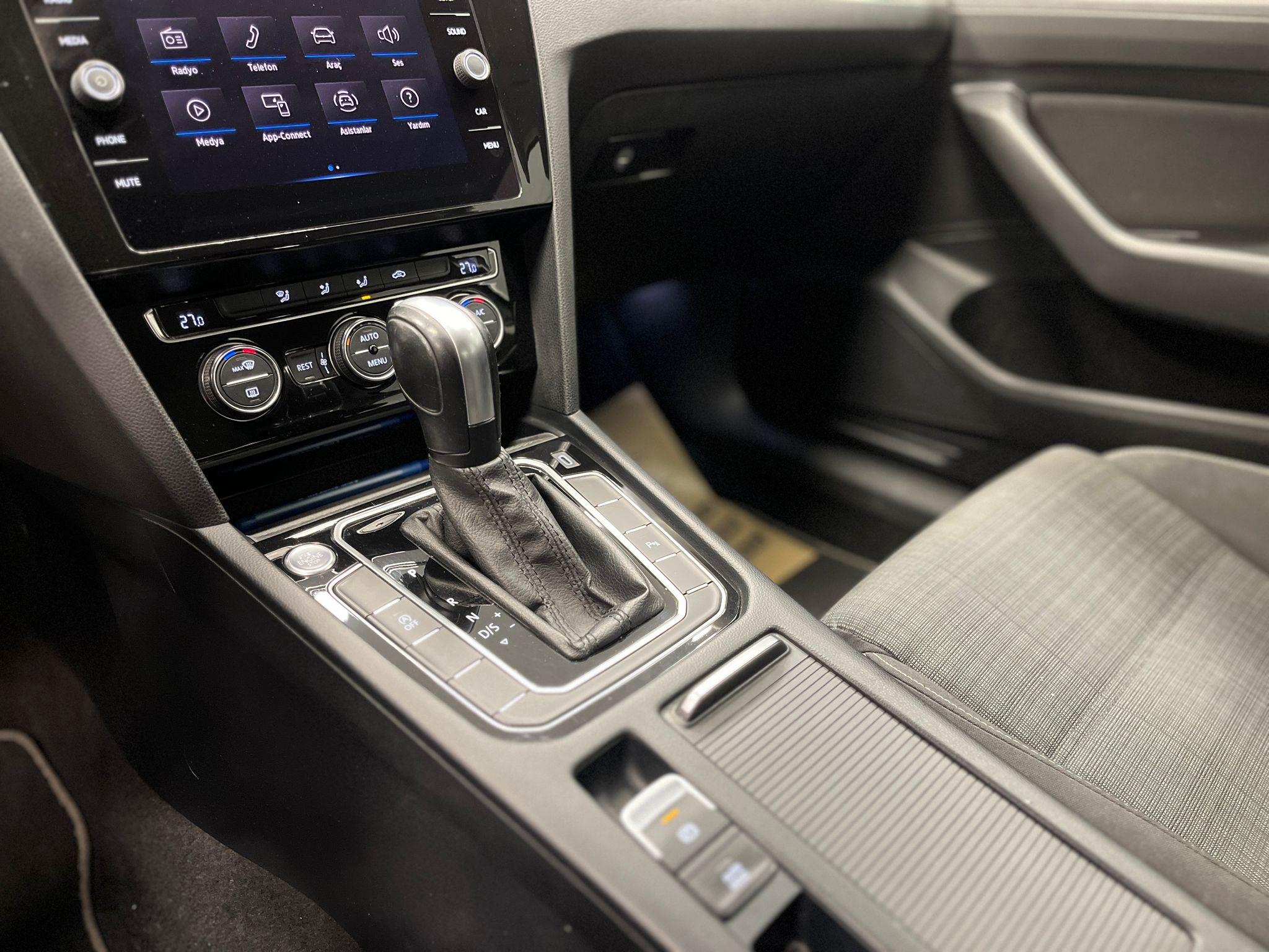 VOLKSWAGEN PASSAT 7